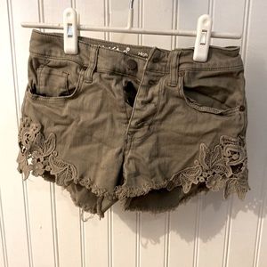 Mossimo Denim High Rise Shorts 0/25 Olive Green Crochet Lace Detail
